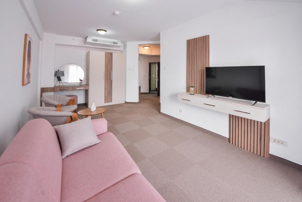 Magnolia Place Tivat Eksteriør bilde